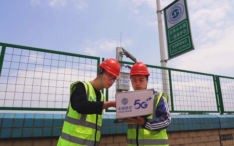 �����ƶ�