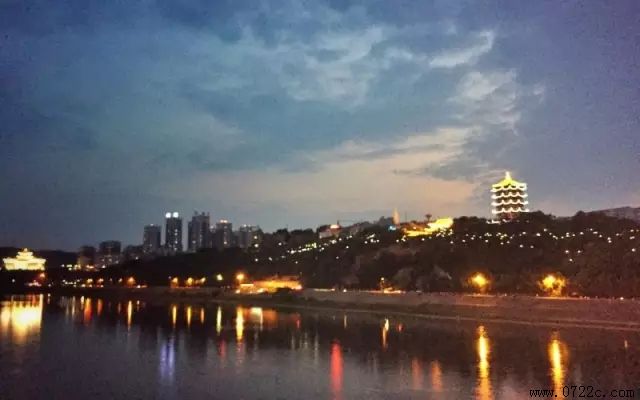 �������ξ����ͼ